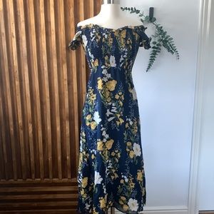 Reformation Murphy Dress in Graciella Floral. Size 0
